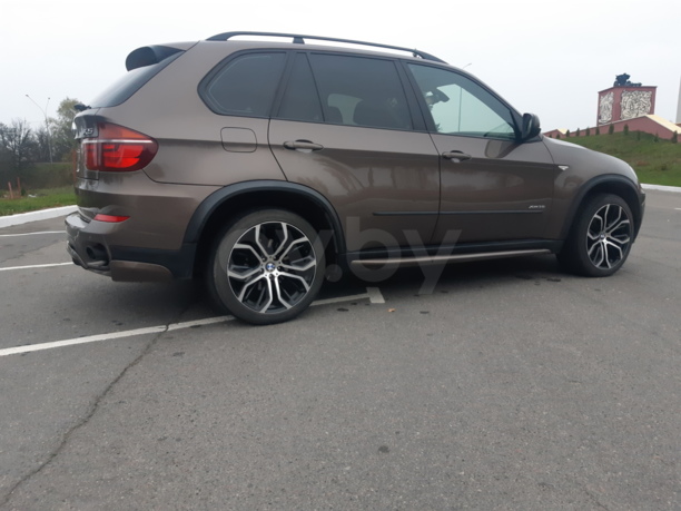 BMW X5 E70, 5 мест, 2011 г.