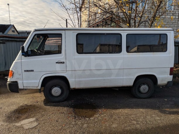 Mercedes-Benz MB100, 1995 г.
