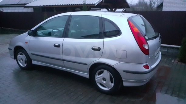 Nissan Almera Tino, 2002 г.