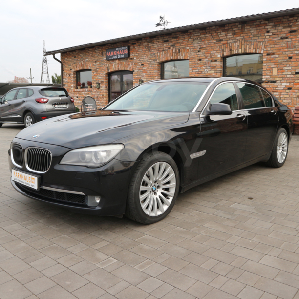 BMW 7 серия F02 (Long), 2011 г.