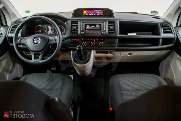 Volkswagen Caravelle T6, 2016 г.