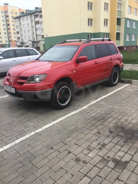 Mitsubishi Outlander I, 5 мест, 2003 г.