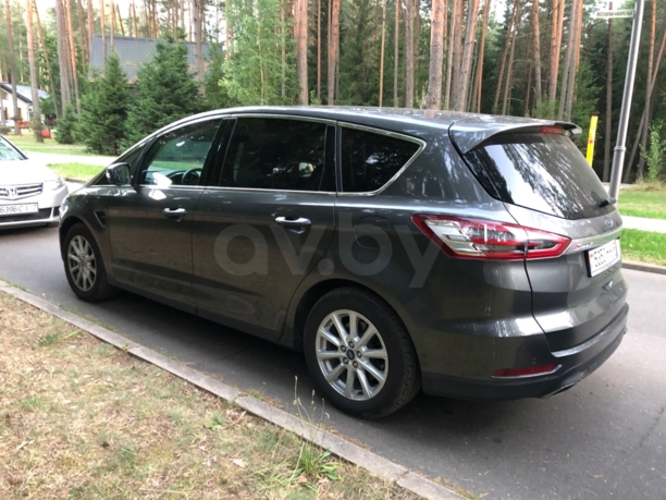 Ford S-MAX II, 5 мест, 2016 г.