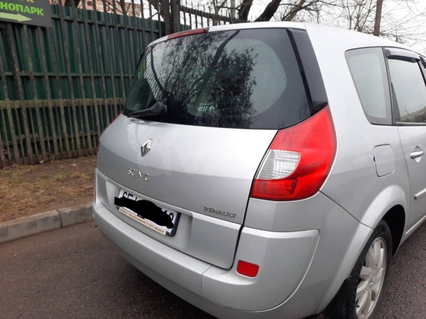 Renault Grand Scenic II · Рестайлинг, 7 мест, 2007 г.