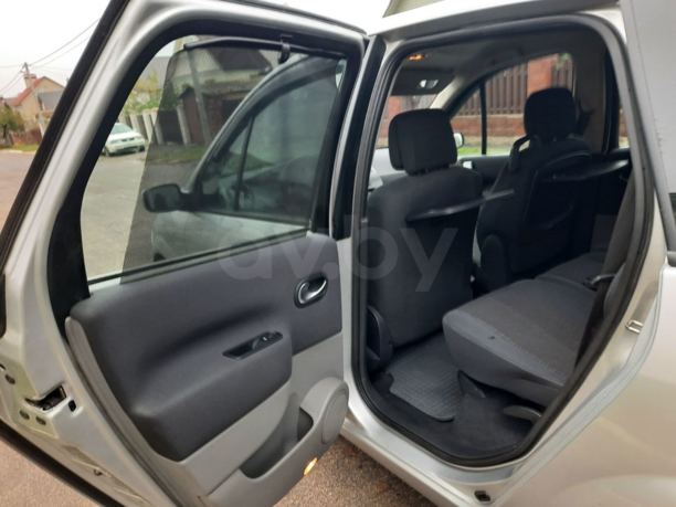 Renault Grand Scenic II · Рестайлинг, 7 мест, 2007 г.