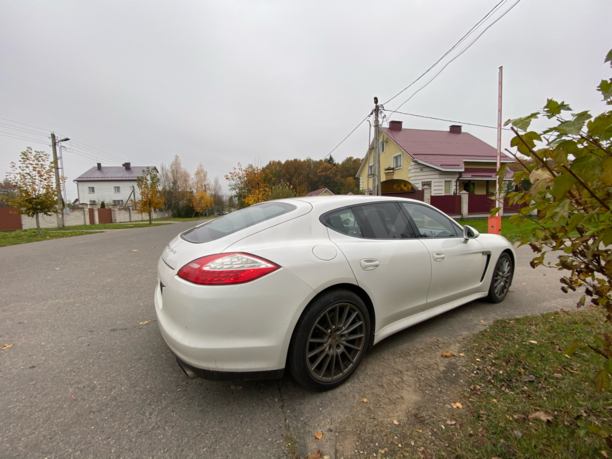 Porsche Panamera 970, 2011 г.