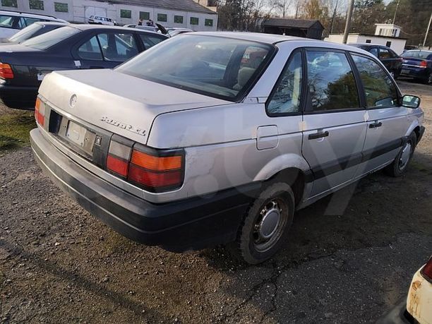 Volkswagen Passat B3, 1988 г.
