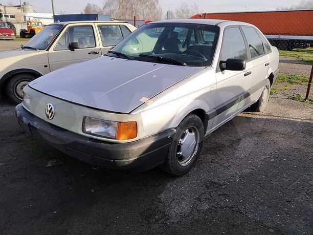 Volkswagen Passat B3, 1988 г.