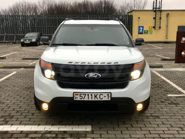 Ford Explorer V, 7 мест, 2013 г.