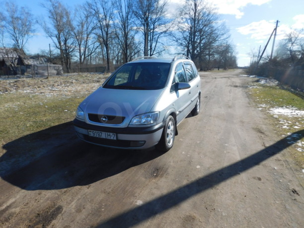 Opel Zafira A, 7 мест, 2000 г.