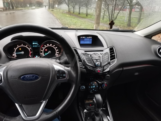 Ford Fiesta VI · Рестайлинг, 2015 г.