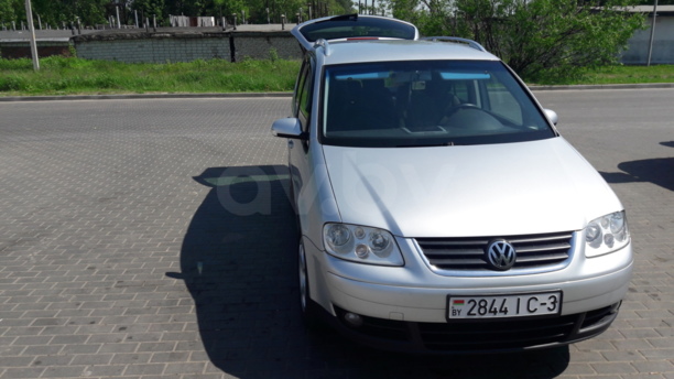 Volkswagen Touran I, 5 мест, 2004 г.