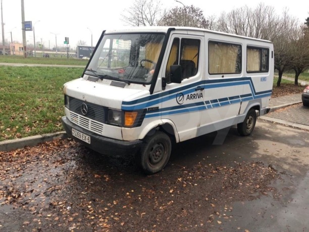 Mercedes-Benz T1 (207D-410D) 208, 1991 г.