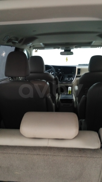 Toyota Sienna III (XL30), 7 мест, 2018 г.