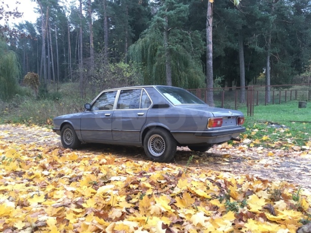 BMW 5 серия E12, 1981 г.