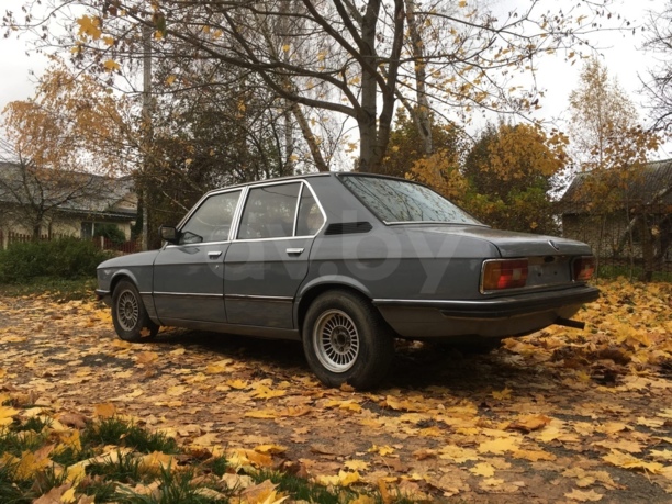 BMW 5 серия E12, 1981 г.