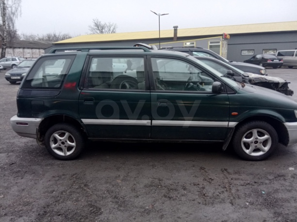 Mitsubishi Space Wagon Typ N30, N40, 1998 г.