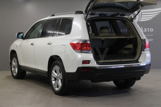Toyota Highlander II (XU40) · Рестайлинг, 2011 г.