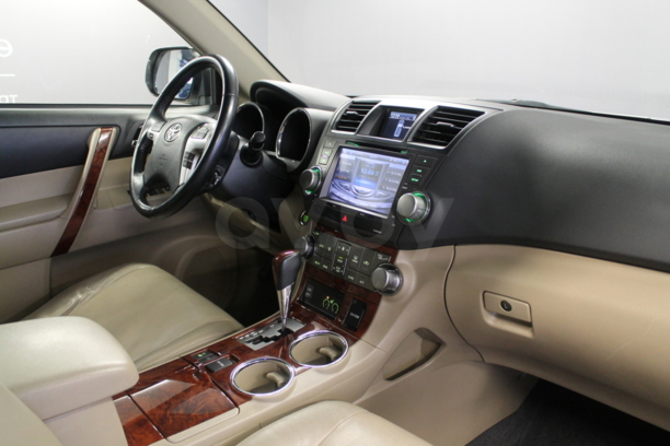 Toyota Highlander II (XU40) · Рестайлинг, 2011 г.