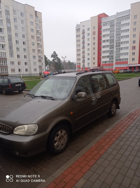 Kia Carnival I, 7 мест, 2000 г.