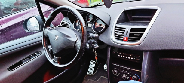Peugeot 207 I · Рестайлинг, 2010 г.
