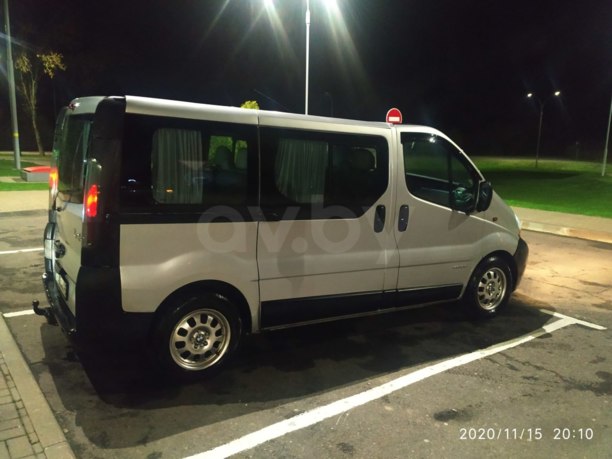 Renault Trafic Микроавтобус, 2002 г.