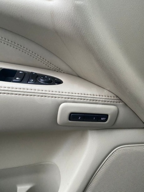 Infiniti JX, 7 мест, 2013 г.