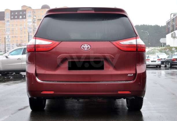 Toyota Sienna III (XL30), 7 мест, 2017 г.