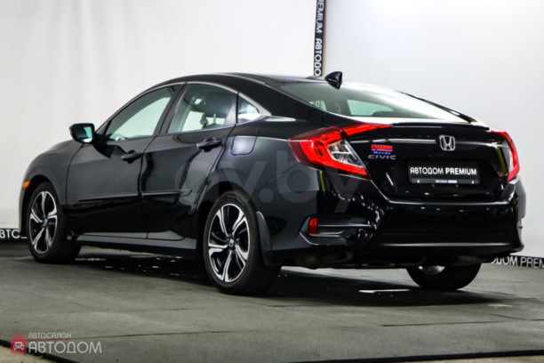 Honda Civic X, 2015 г.