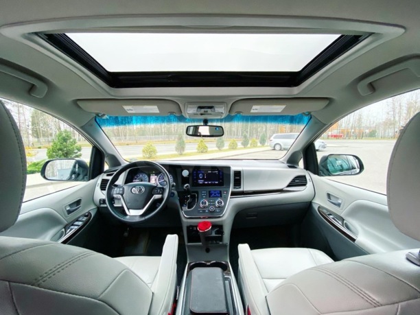 Toyota Sienna III (XL30), 2017 г.