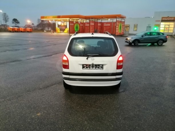 Opel Zafira A, 7 мест, 1999 г.
