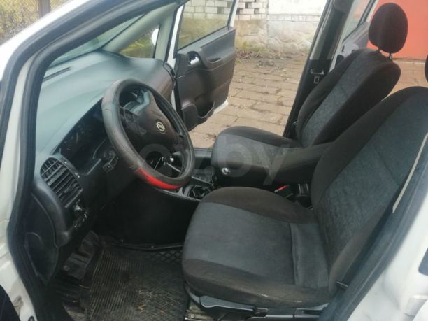 Opel Zafira A, 7 мест, 1999 г.