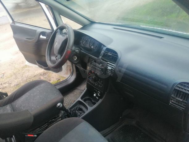 Opel Zafira A, 7 мест, 1999 г.