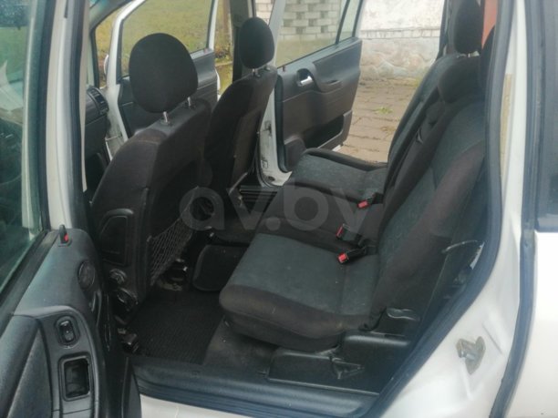 Opel Zafira A, 7 мест, 1999 г.