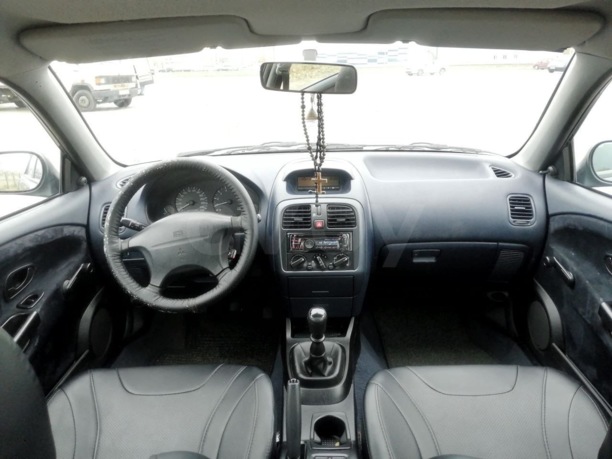 Mitsubishi Carisma I · Рестайлинг, 2000 г.