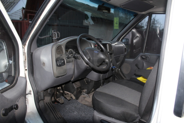 Ford Transit T-300, 2002 г.