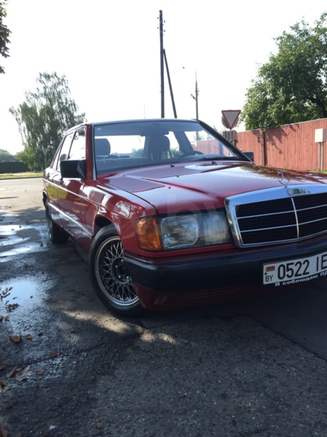 Mercedes-Benz 190 (W201), 1990 г.