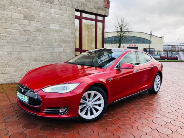Tesla Model S I, 2013 г.