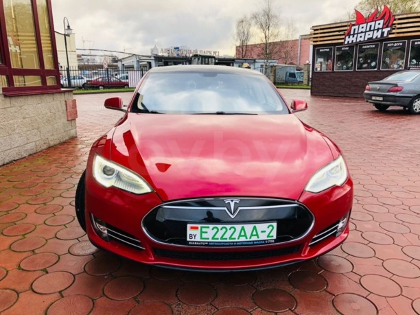 Tesla Model S I, 2013 г.