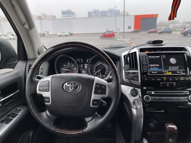 Toyota Land Cruiser J200 · Рестайлинг, 2013 г.