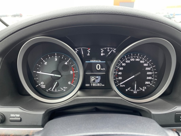 Toyota Land Cruiser J200 · Рестайлинг, 2013 г.