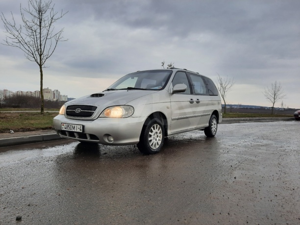 Kia Carnival I · Рестайлинг, 2003 г.