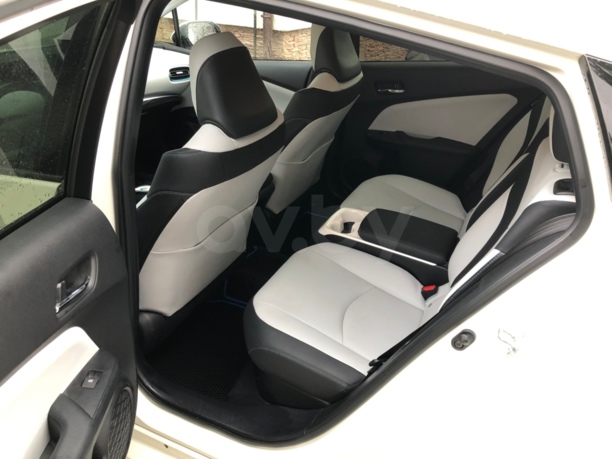 Toyota Prius Prime, 2017 г.