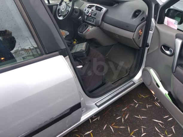 Renault Grand Scenic II · Рестайлинг, 5 мест, 2007 г.