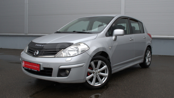 Nissan Tiida I (C11) · Рестайлинг, 2011 г.