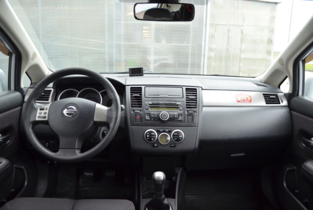 Nissan Tiida I (C11) · Рестайлинг, 2011 г.
