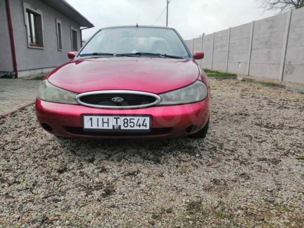 Ford Mondeo II, 1996 г.