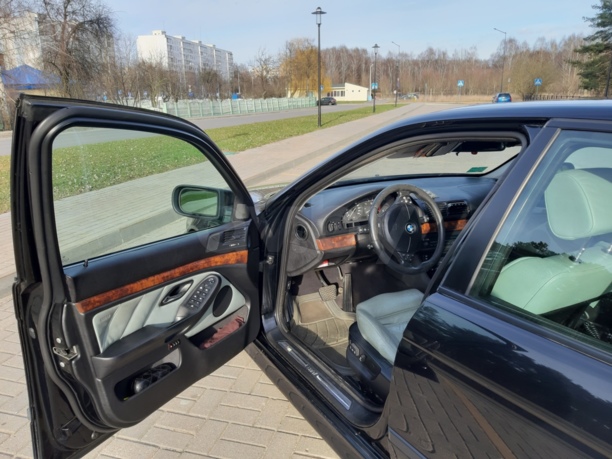 BMW 5 серия E39, 2000 г.