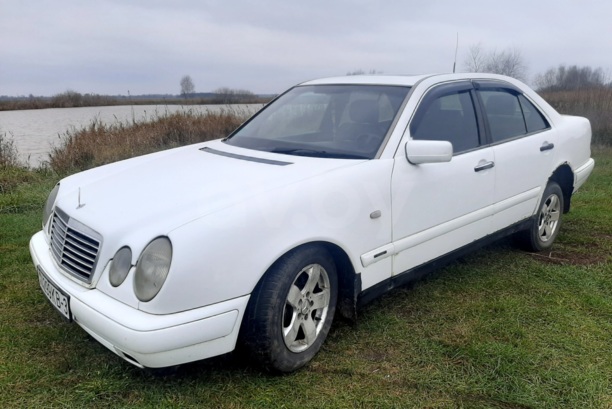Mercedes-Benz E-Класс W210, S210, 1996 г.