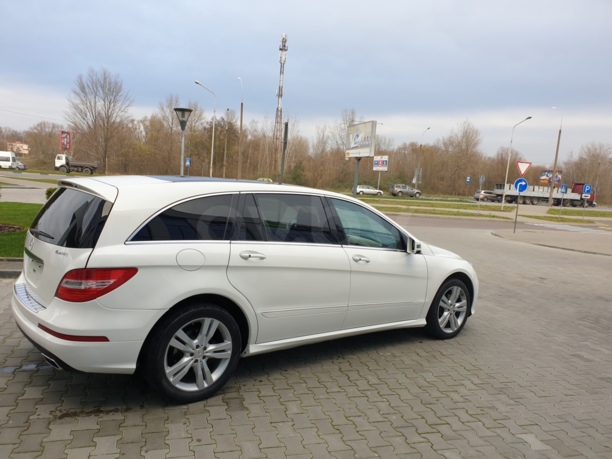 Mercedes-Benz R-Класс W251 (2-Рестайлинг), 7 мест, 2011 г.